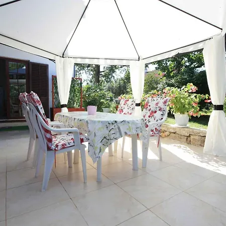 Apartman In Varvari - Istrien 49826